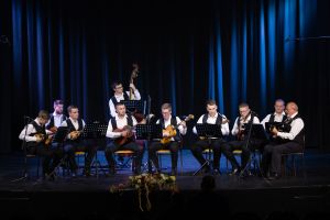 Tamburaši KUD-a Klaruš srebrni na jubilarnom 30. Susretu hrvatskih tamburaških orkestara i sastava u Dugom Selu!