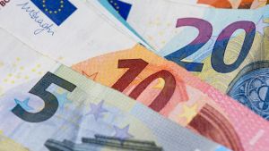 Kreće isplata božićnica za umirovljenike, osobe s invaliditetom i primatelje nacionalne naknade za starije osobe