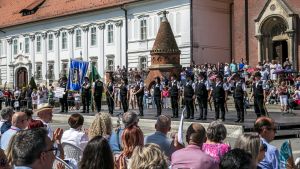 Članice i članovi Kuburaške udruge Maruševec nastupili na 58. Đakovačkim vezovima!